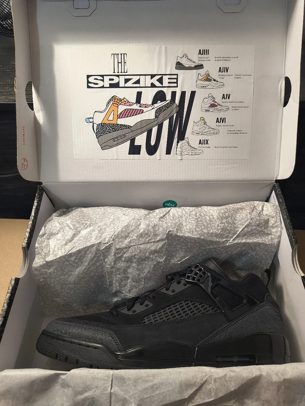 NIB 100% Real Jordan Spizike Low Mens